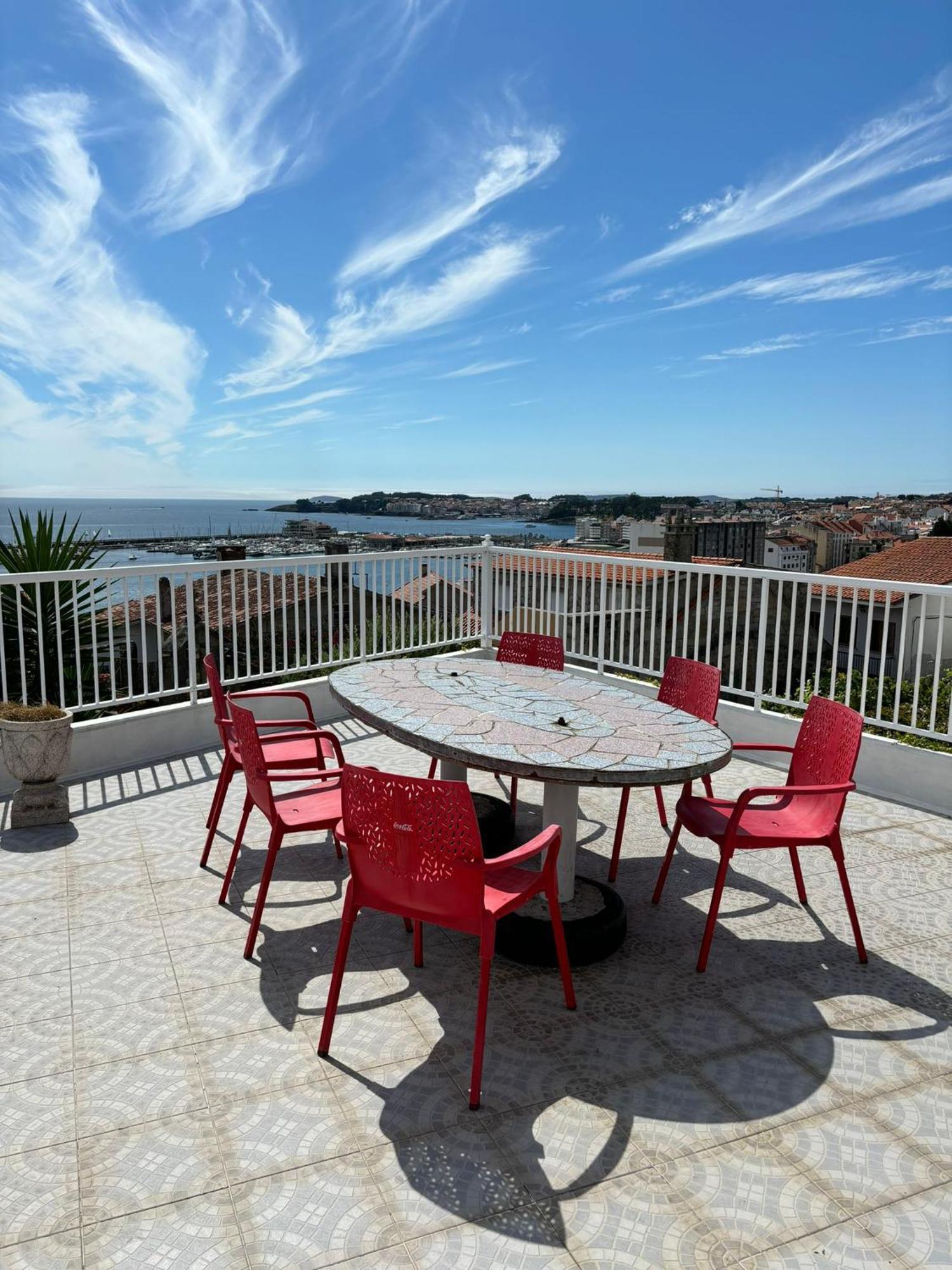 Planta Baja Con Gran Terraza De 2 A 4 Habitaciones Sanxenxo Eksteriør bilde